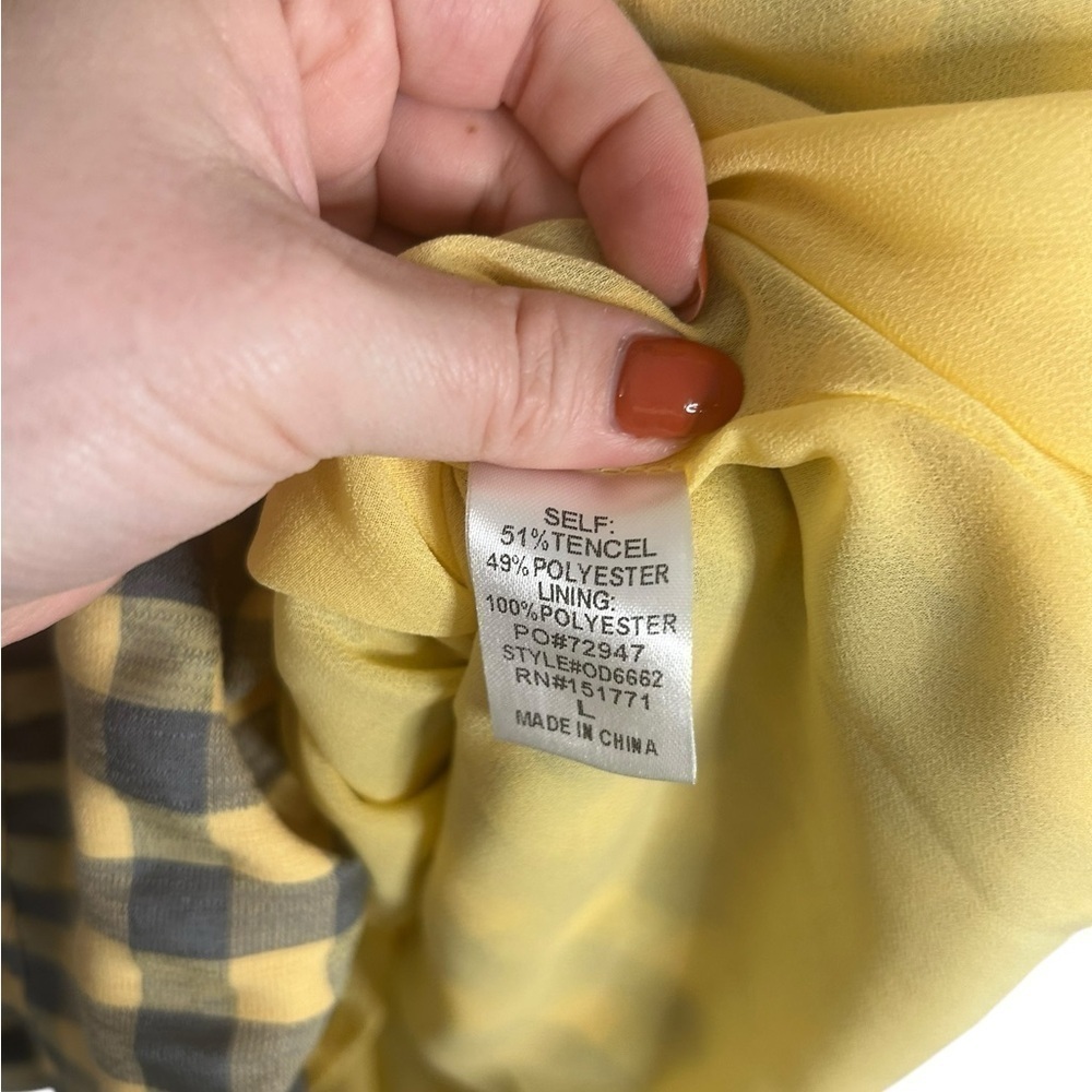 Gilli Yellow & Grey Plaid Knot Shoulder Ruffle Hem Jumper Dress Womens Sz Large - Picture 6 of 10